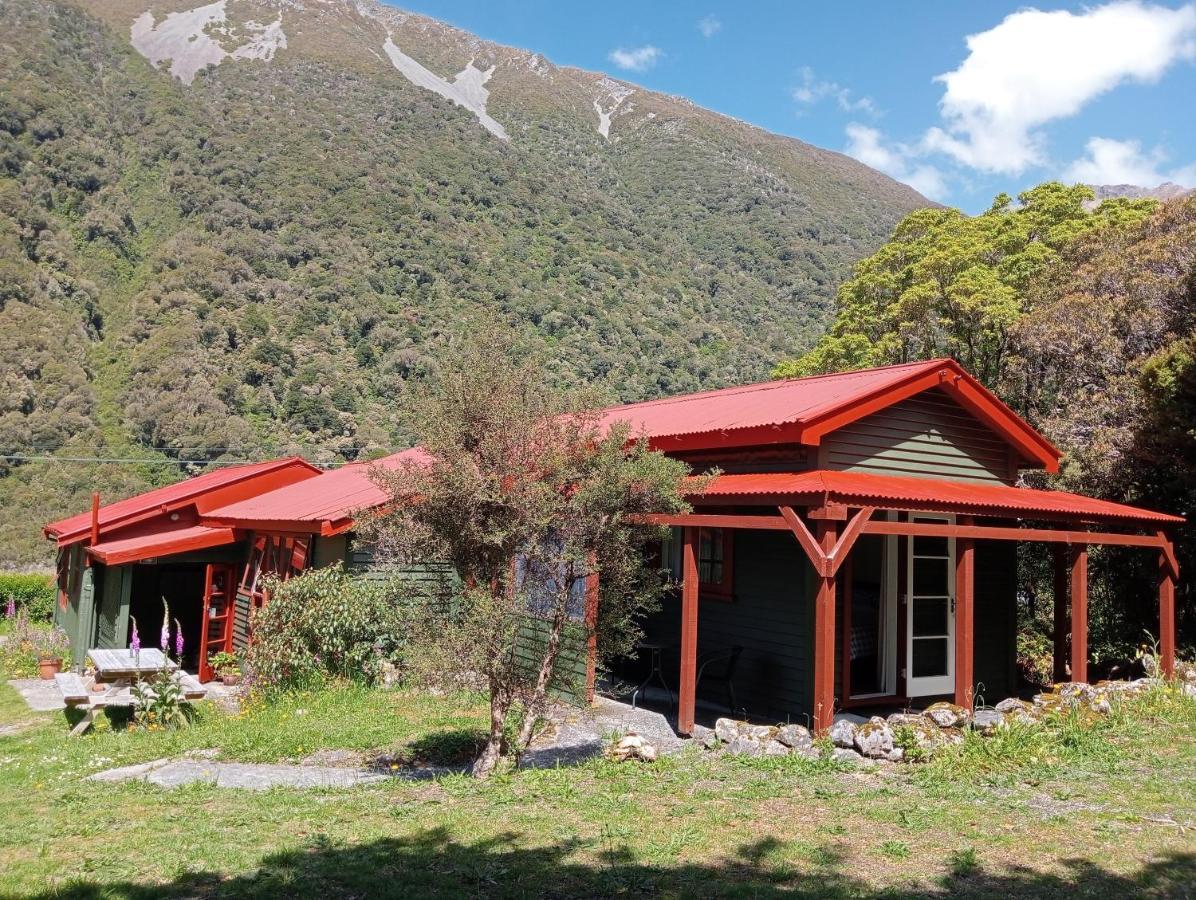 Rata Lodge Accommodation Otira 外观 照片